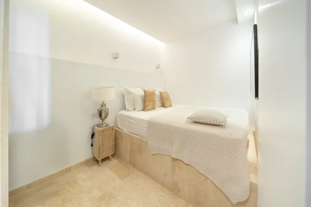 Charming apartment with sea views for sale in Illetes, Southwest Mallorca — photo 12