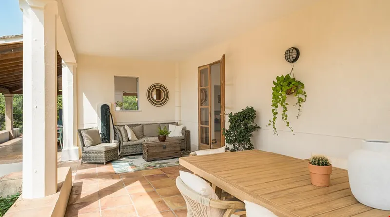 Historic eight-bedroom estate with guest apartment and mountain views in Palma — photo 11