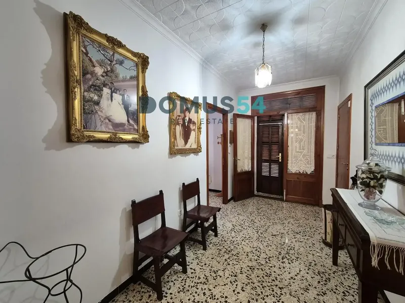 Discover this large traditional Mallorcan house in a quiet residential area of Santa Margalida, set on a plot of about 176 — photo 3