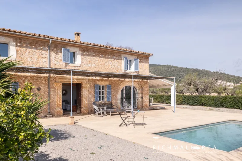 Mallorcan finca with holiday rental licence (6), pool and 25,000 m² near Lloseta — photo 5
