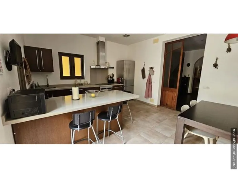 Rental of semi-detached house on Calle Den Pere Antoni Servera — photo 6