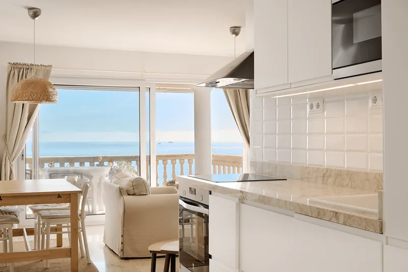 Panoramic Sea View Apartment in Illetes — photo 11