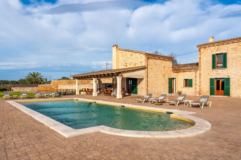 Authentic finca near Santanyí with holiday rental licence — photo 2