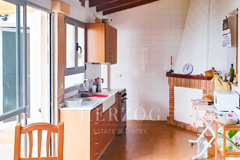 Townhouse in first sea line with sea view and expansion potential in Sa Rápita — photo 8