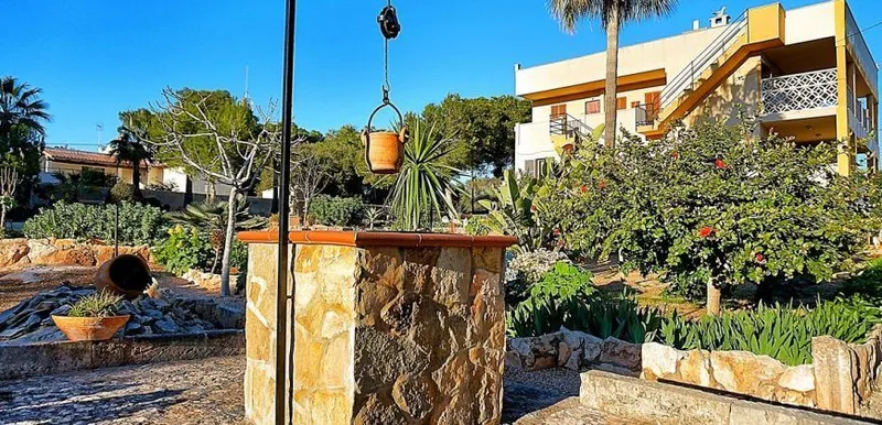 Apartment with sea views for rent in Cala Llombards — photo 1