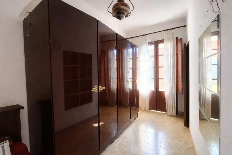 We present a magnificent opportunity to acquire a character house in the heart of Inca. — photo 8