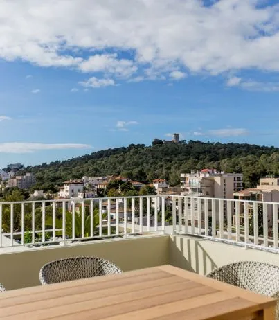 Renovated penthouse with panoramic terraces overlooking Palma — photo 1