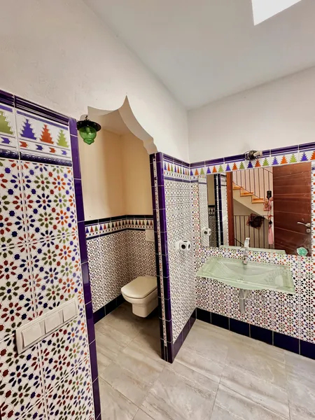 Renovated Townhouse — photo 9