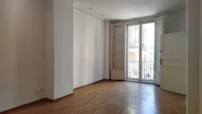 Apartment in La Seu — photo 3