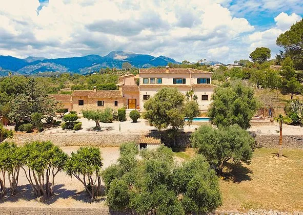 Estate for sale in Diseminado Poligono 11 — photo 4