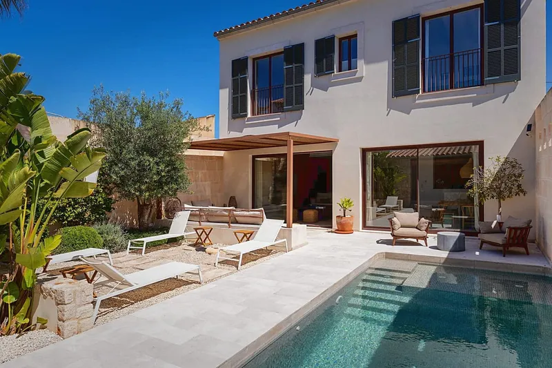 Villa Cabrera - Townhouse in Ses Salines with Pool and Rooftop Terrace in the Village Center — photo 3