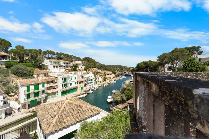 Exclusive | Villa with breathtaking sea views in first sea line in the port of Cala Figuera — photo 12