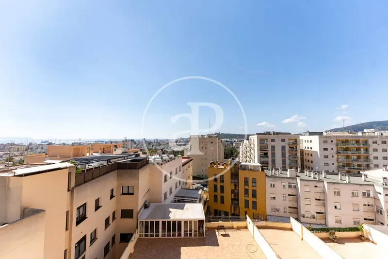 Piso con terraza en venta en Ponent — photo 5