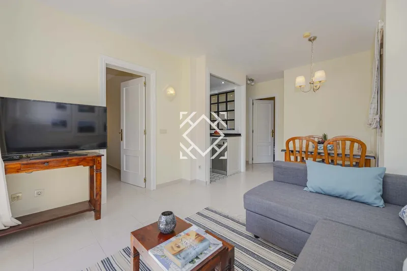 Sea Views Charm Prime Location Apartment in Alcanada, Mallorca — photo 8
