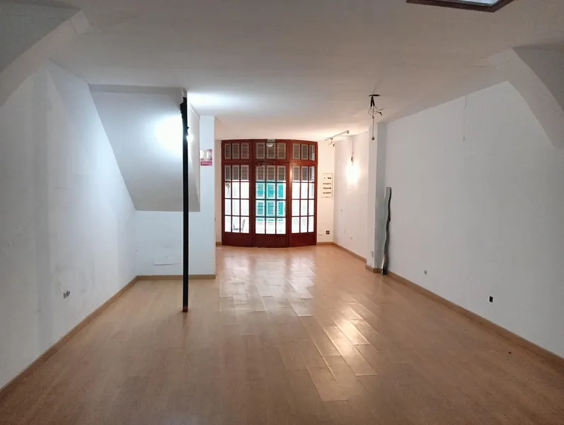 Business — photo 3