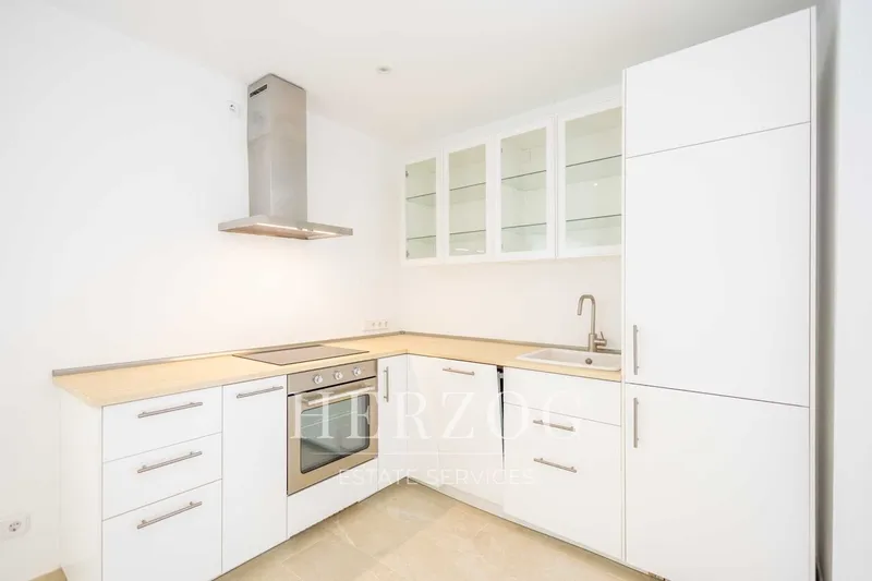 Fully Renovated Villa with a Beautiful Garden in Costa de la Calma — photo 5