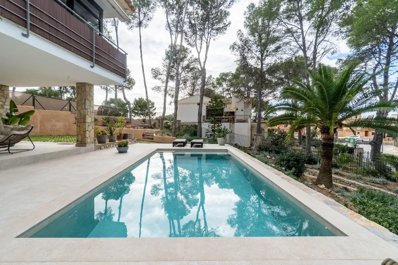 Detached house with views and pool — photo 9