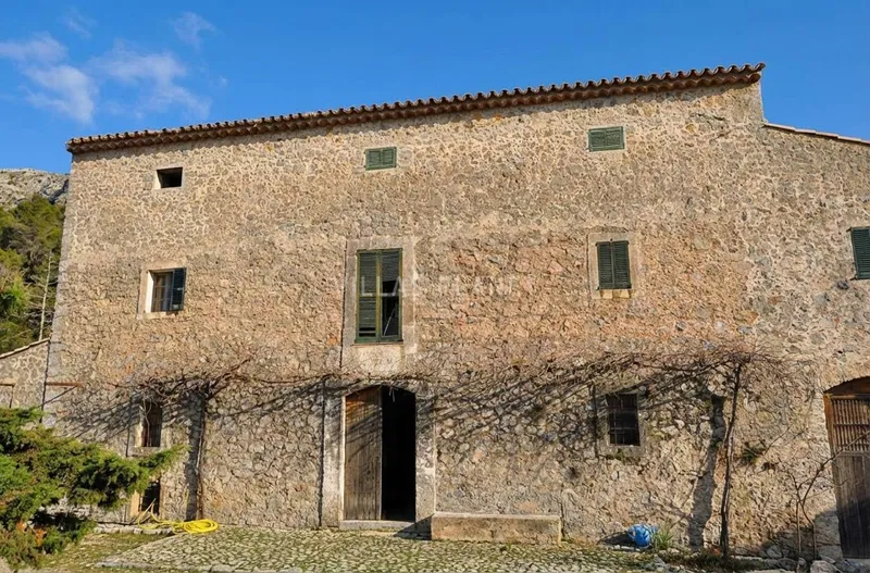 Majorcan Manor House in... — photo 2