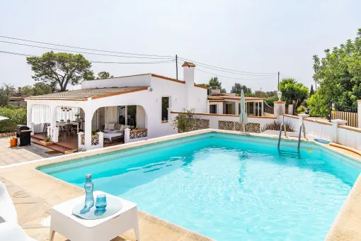 Llucmajor, very beautiful finca in a quiet location near Llucmajor — photo 1