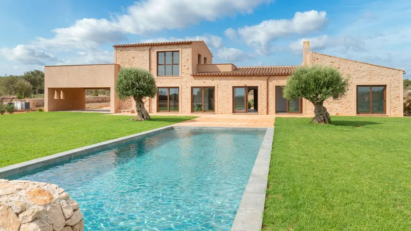 First purchase! Fantastic new build finca in Santanyi with pool and absolute privacy — photo 2