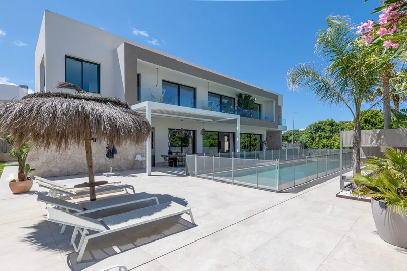 Modern villa for sale in Puig de Ros with sea views — photo 1