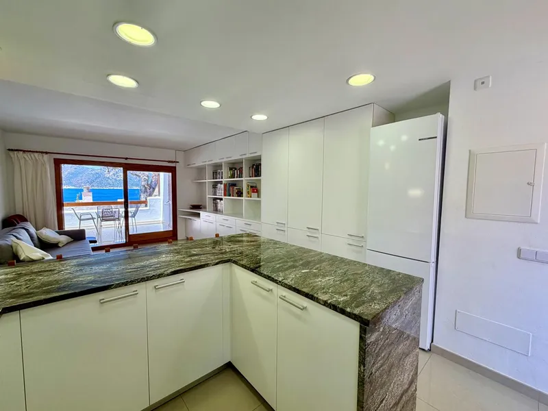 Apartment with Mediterranean Views in Cala Conills, Sant Elm — photo 5