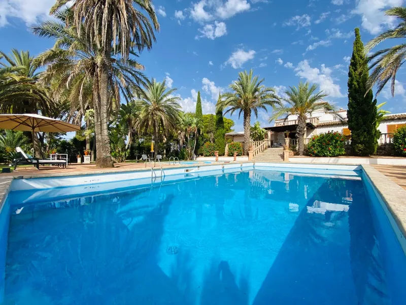 Villa - Santanyí (Cala d'Or), Built Surface 812m², Plot Surface 4527m², 10 Bedrooms, 7 Bathrooms,... — photo 2