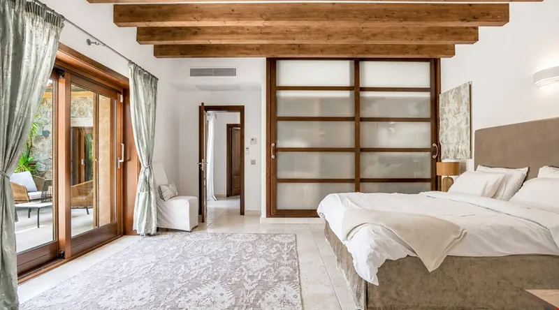 Grand Mediterranean estate with private sauna and outdoor kitchen in Santa Ponsa — photo 8