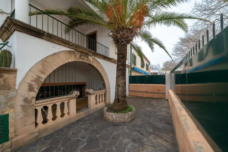 Semi-detached house in Calvià, province of Balearic Islands — photo 11