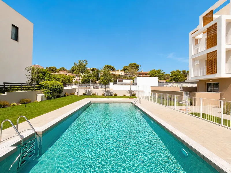New Modern Penthouse in a Prestigious New Development in Palmanova — photo 1