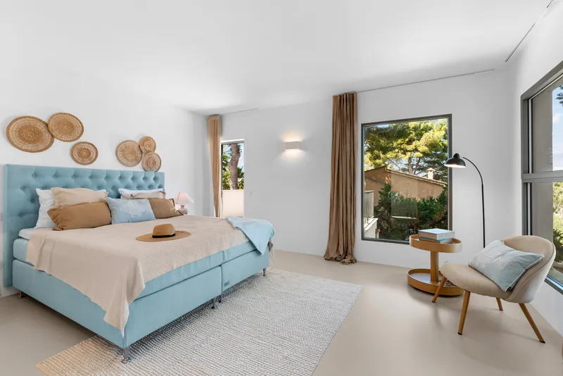 Modern villa in Santa Ponsa for sale with sea views, with vacation rental license! — photo 12