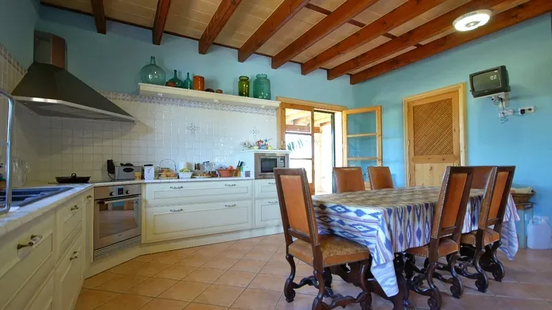 Luxury Country Finca in stunning setting in Lloret de Vistalegre — photo 6