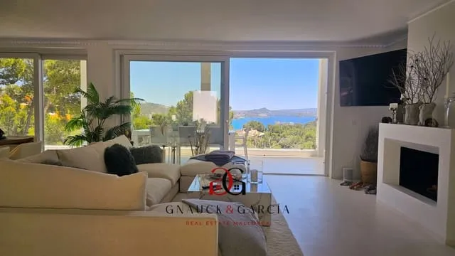Villa for sale in Peguera / Paguera, Calvià, Mallorca — photo 2