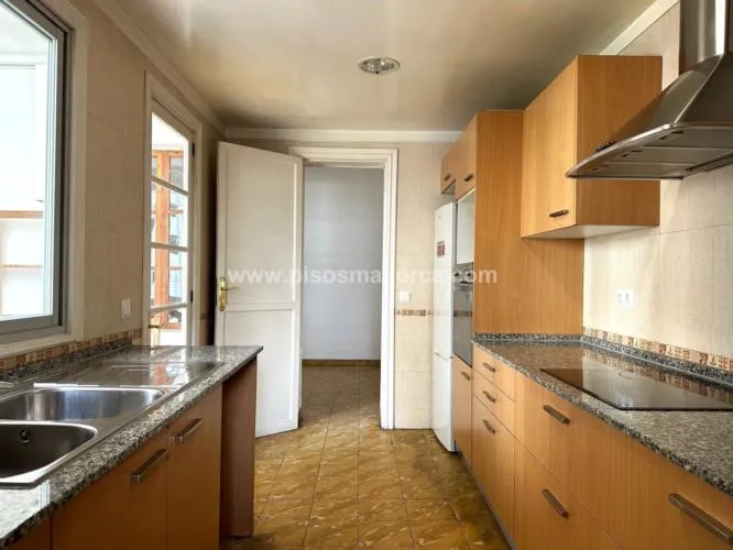 Apartment in Palma de Mallorca, Marques de Fontsanta Area — photo 8