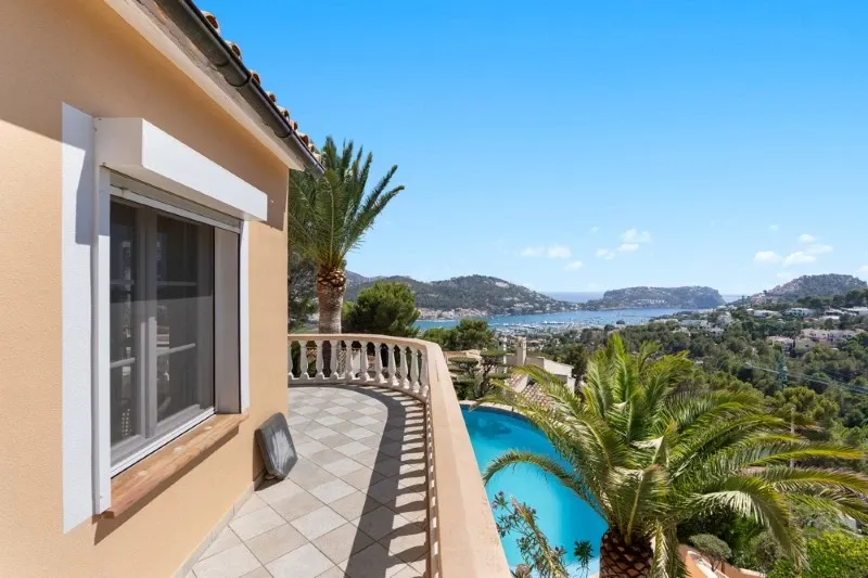 Exclusive Mediterranean villa with panoramic sea and harbour views in Port d'Andratx — photo 2