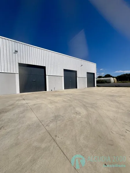 Industrial unit — photo 1