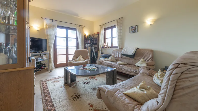 Idyllic finca in Santanyi with Mallorcan charm and panoramic views — photo 6