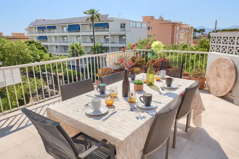 Flat in Can Pastilla — photo 1