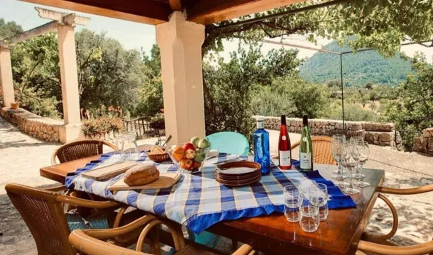 Charming Mediterranean-style finca, with a holiday rental license, in Pollensa — photo 5
