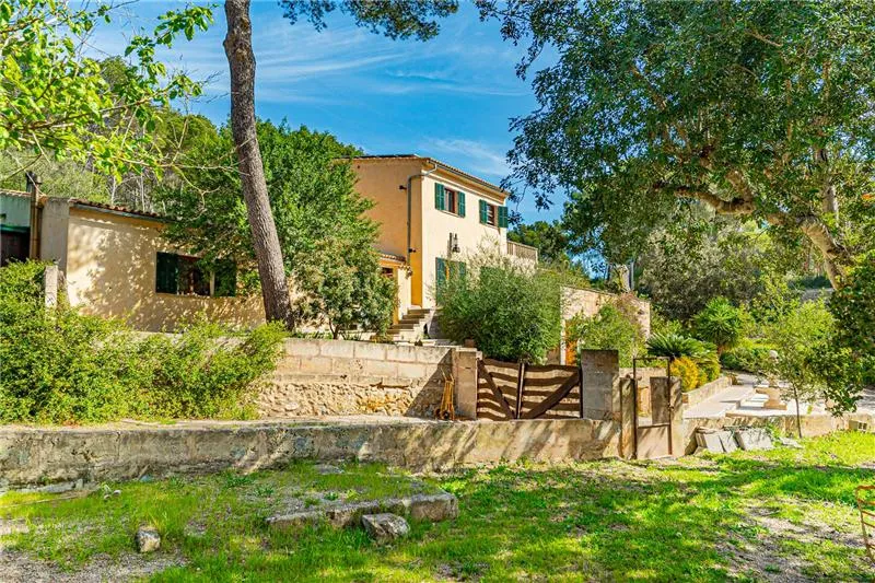 Rustic finca in a protected natural environment on an approximate plot of 124,000m². — photo 2