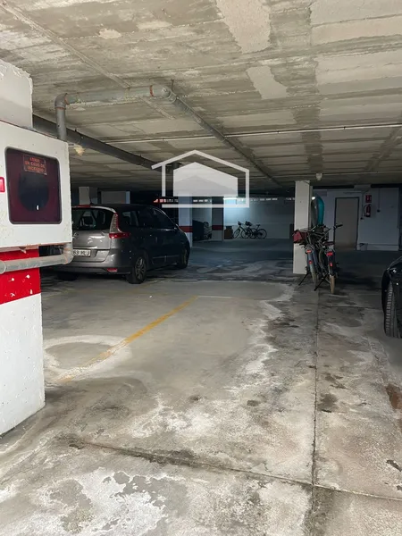 Parking space for rent next to the port — photo 1