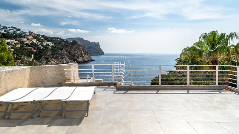 Penthouse for sale in Puerto Andratx — photo 1