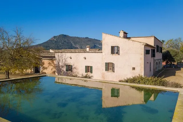 Enormous Mallorca country property with investment potential for sale in Llubí, Mallorca — photo 1