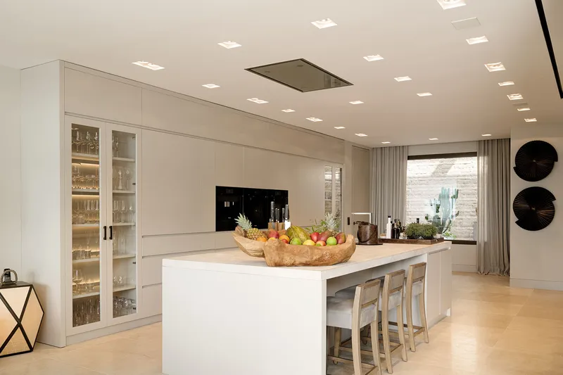 Mon Port - Architectural highlight with exquisite interior design and sensational views — photo 11