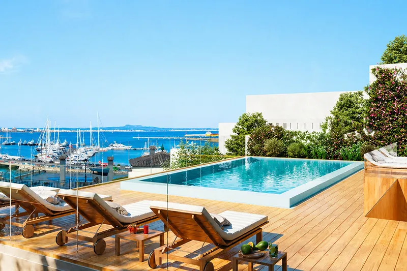 New luxurious ground floor apartment with panoramic views of Palma harbour and the sea — photo 1