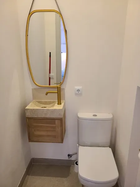 Penthouse for rent with private terrace in Gesa area — photo 10