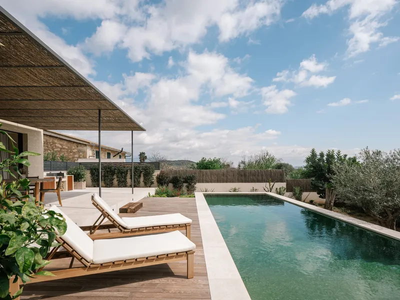 Newly built villa in Establiments — photo 1