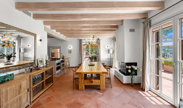 A Private Mediterranean Retreat with Sea Views, Camp de Mar — photo 9