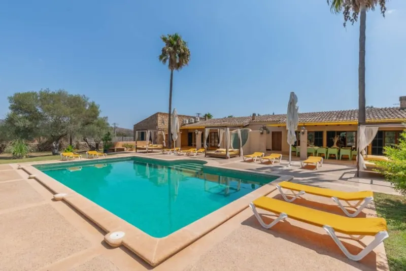 Exclusive Natural Stone Finca with Holiday Rental License in Canyamel – Mallorca — photo 2