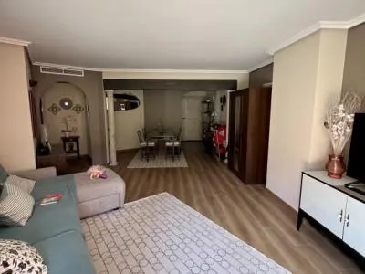 Selling a very well-maintained apartment in Santa Ponsa with two bedrooms and two bathrooms — photo 4